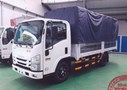 ISUZU NMR85H THÙNG MUI BẠT 615 TRIỆU