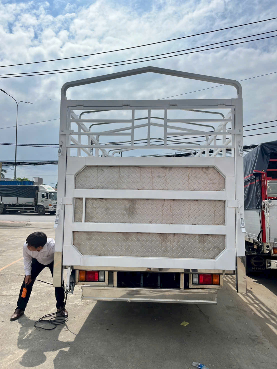 NHỮNG SẢN PHẨM CÁCH MẠNG SIÊU DÀI CỦA ISUZU VIỆT NAM.